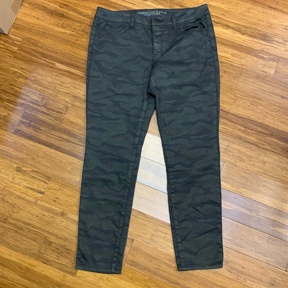 American Eagle Outfitters Camouflage Jeggings